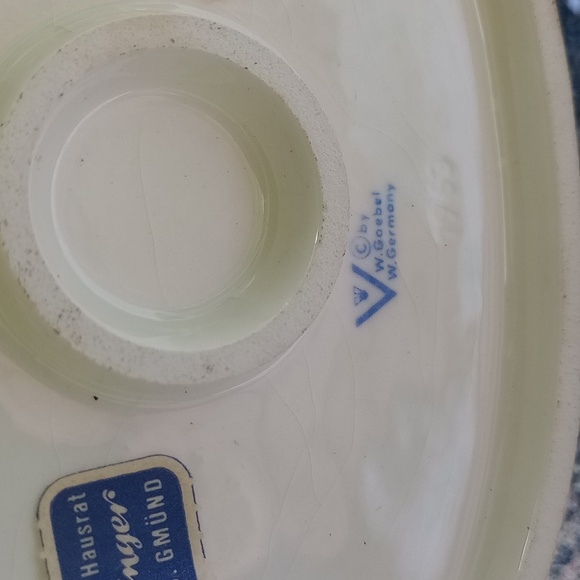 Goebel Hummel "Knitting Lesson" - Picture 6 of 7